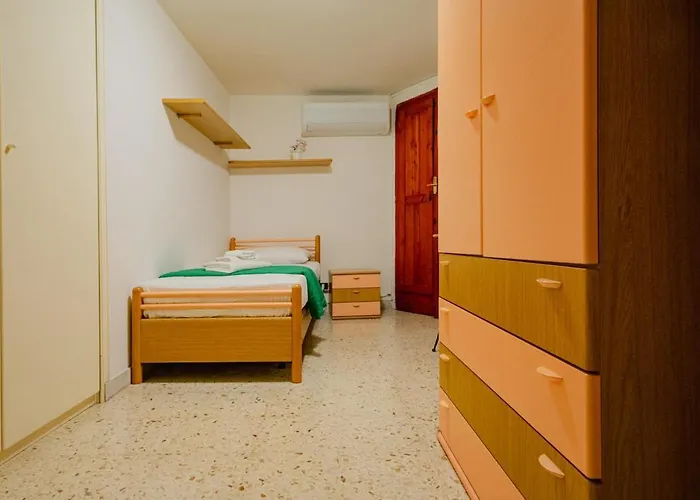 Core To Core Between Toledo And Piazza G * Неаполь